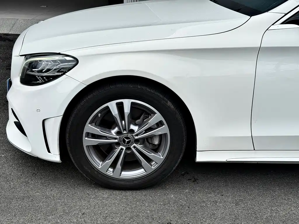 Mercedes-Benz C-Class 2021 — фото 15