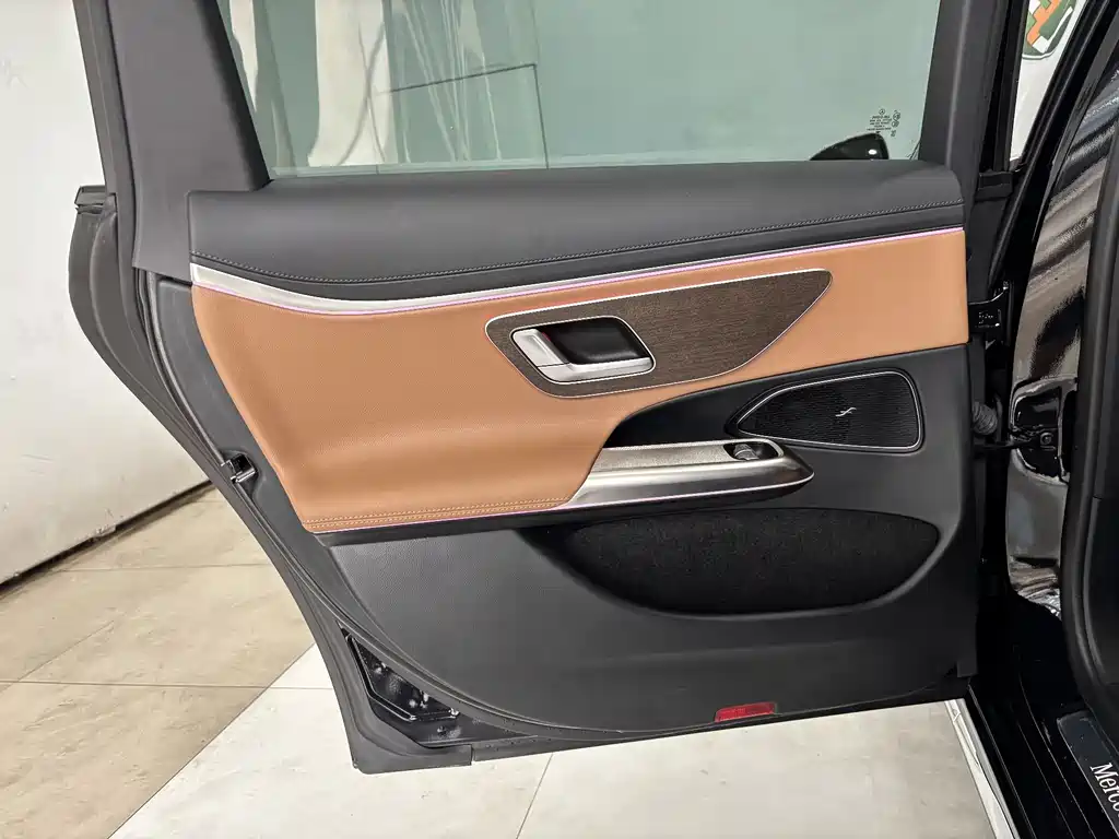 Mercedes-Benz E-Class New Energy 2025 — фото 20
