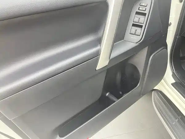Toyota Prado 2018