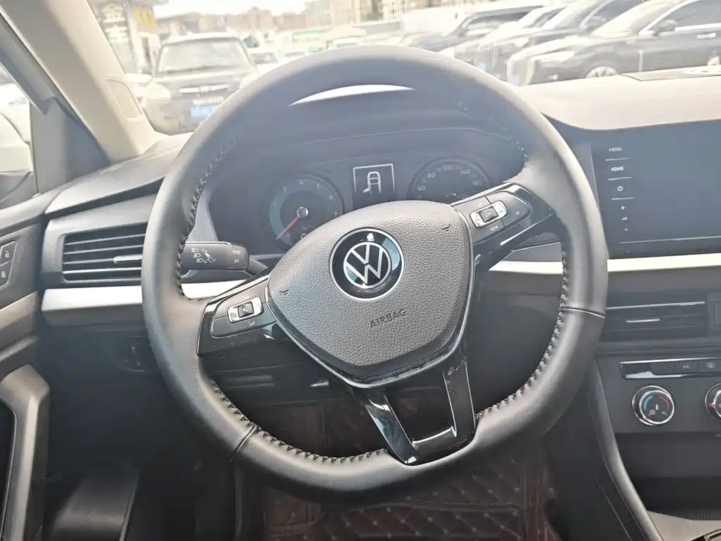 Volkswagen Lavida 2021