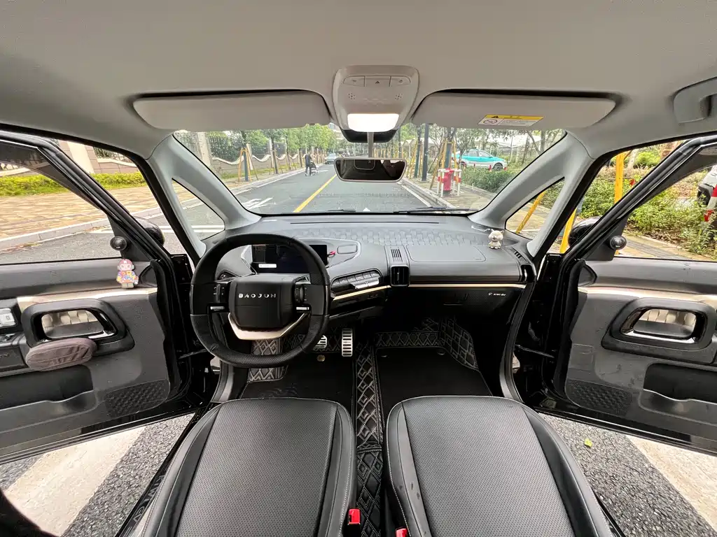 Baojun Kiwi EV 2021 — фото 11