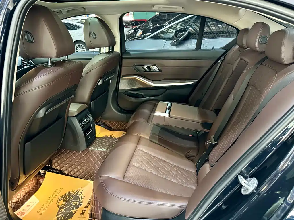 BMW 3 Series 2022