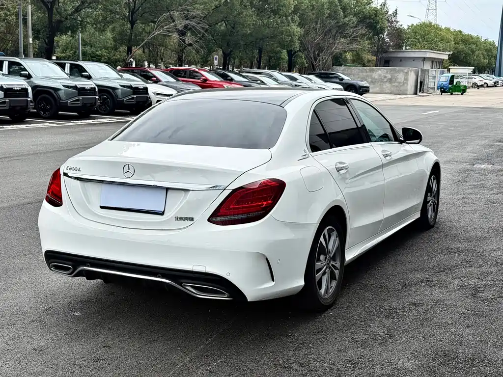 Mercedes-Benz C-Class 2021 — фото 14