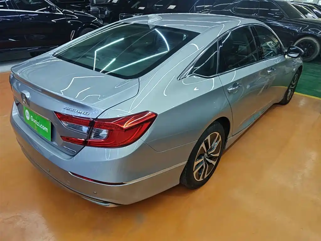 Honda Accord 2019 — фото 7