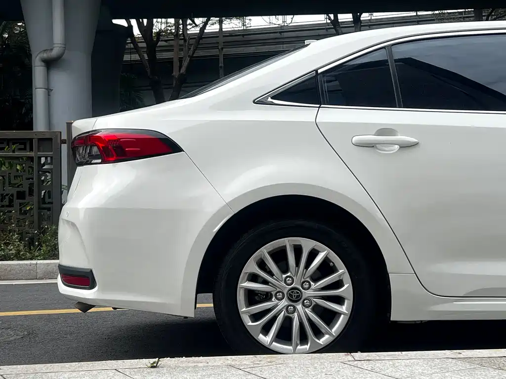 Toyota Allion 2021 — фото 11