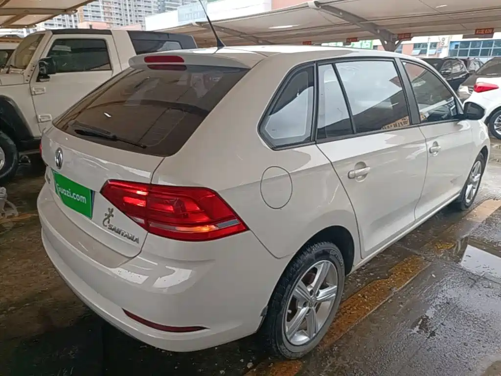 Volkswagen Santana 2016