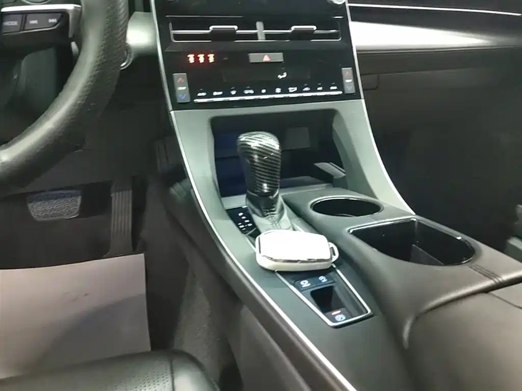 Toyota Avalon 2021 — фото 14