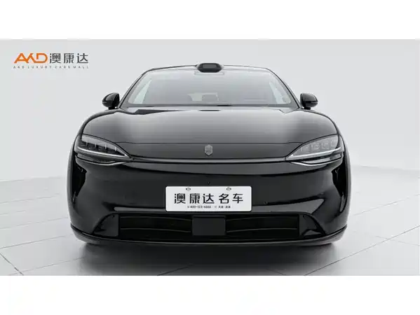 Luxeed R7 2025