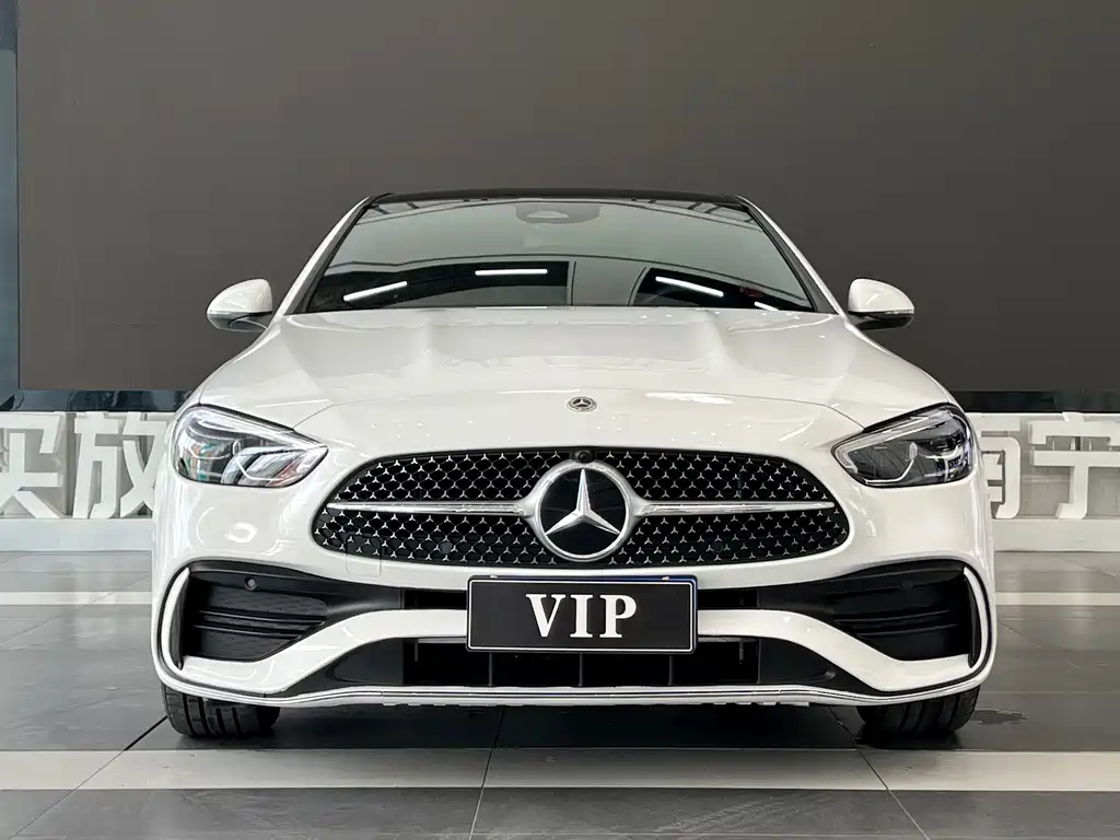 Mercedes-Benz C-Class 2022