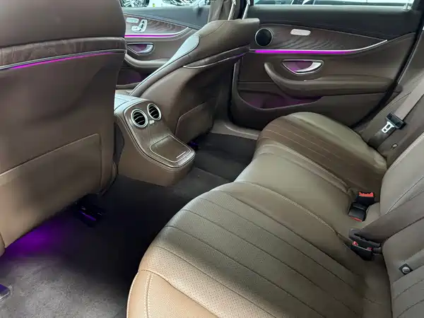 Mercedes-Benz E-Class 2023