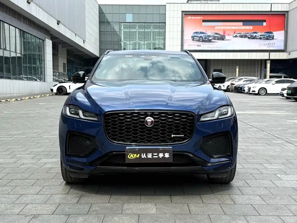 Jaguar F-PACE 2022 — фото 2
