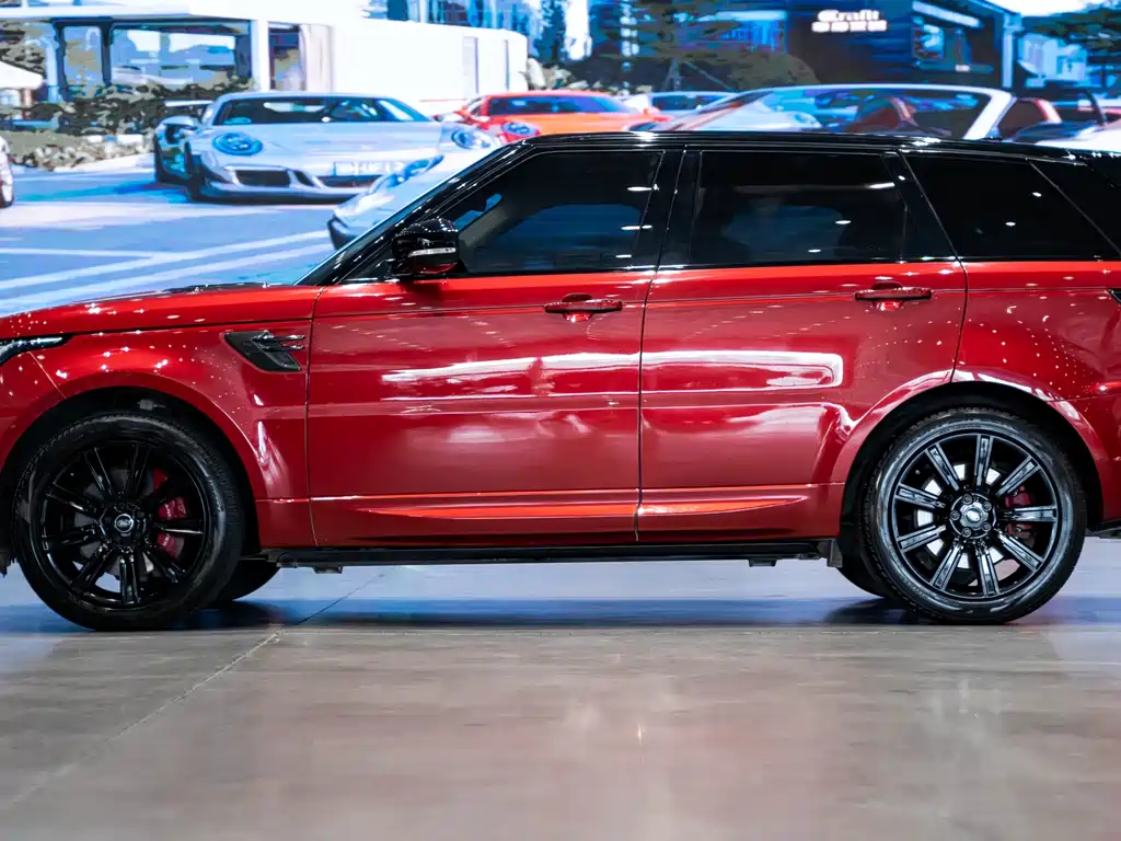 Land Rover Sport 2020 — фото 20