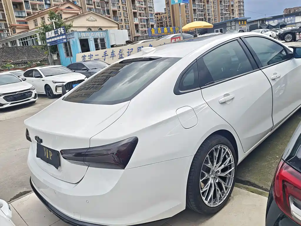Chevrolet Malibu XL 2021 — фото 19