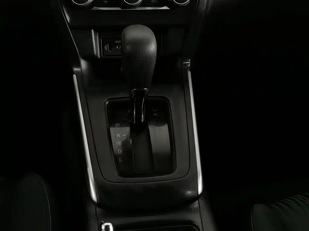 Nissan Sylphy 2023 — фото 13