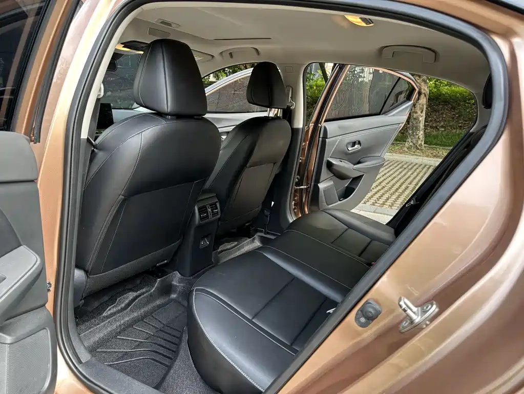 Nissan Sylphy 2022 — фото 11