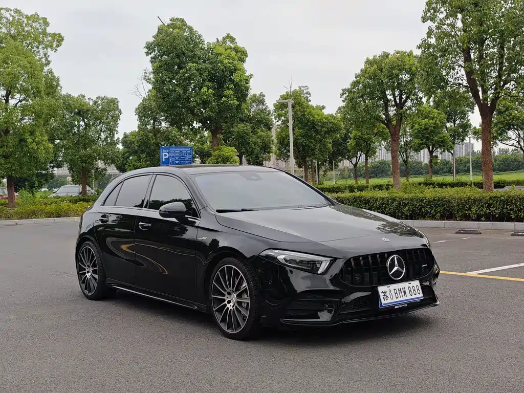Mercedes-Benz A-Class AMG 2023 — фото 3
