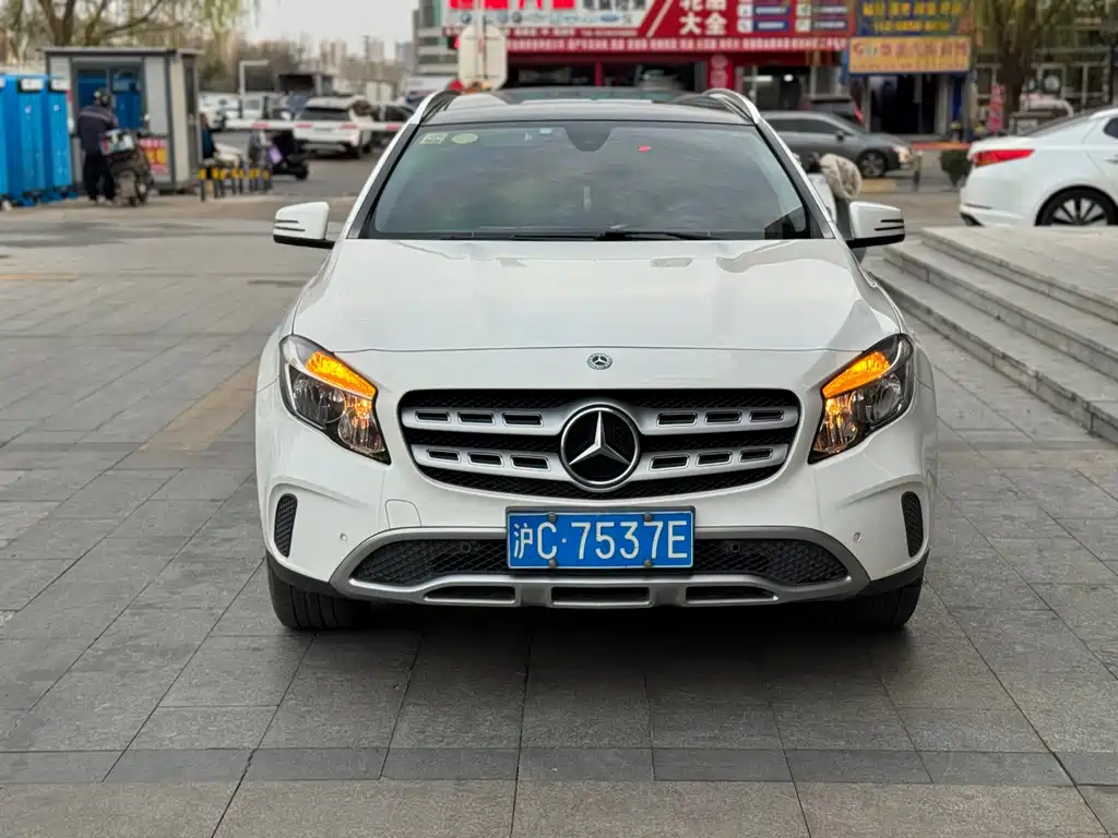 Mercedes-Benz GLA 2018 — фото 2