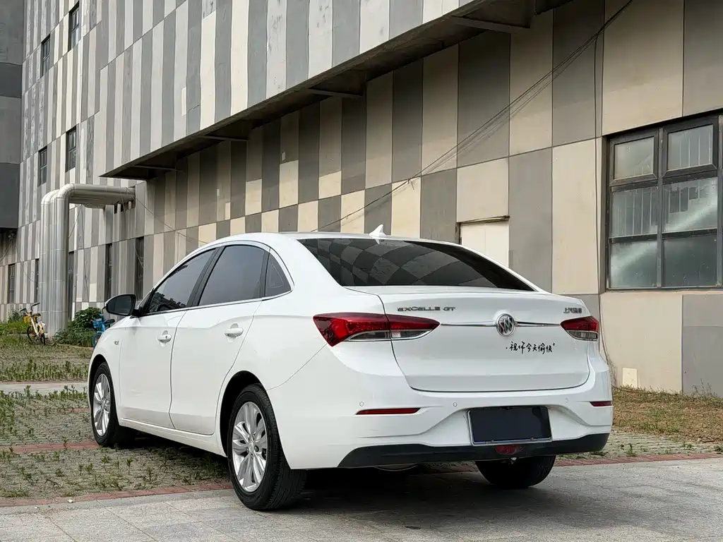 Buick Excelle 2022