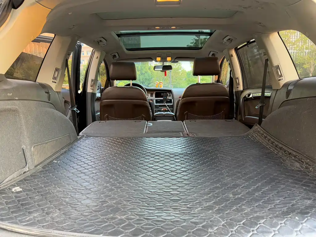 Audi Q7 2012
