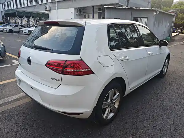 Volkswagen Golf 2015