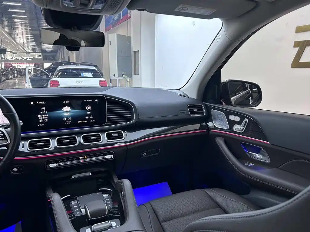 Mercedes-Benz GLE 2021 — фото 15