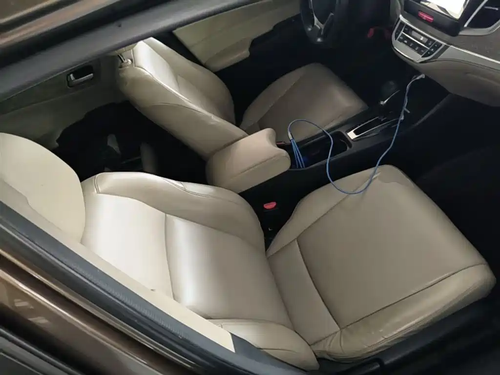 Honda Jade 2018 — фото 25