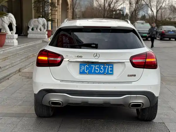Mercedes-Benz GLA 2017