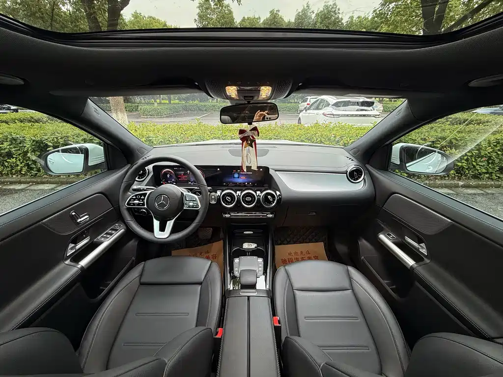 Mercedes-Benz GLA 2023 — фото 12
