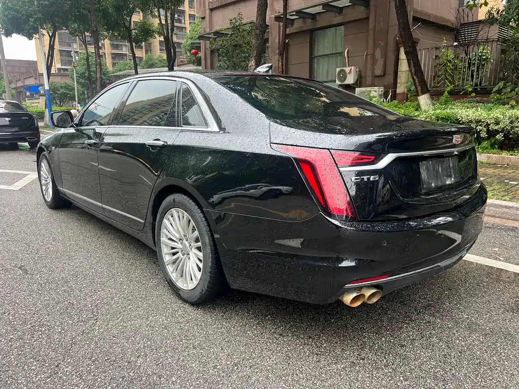 Cadillac CT6 2021 — фото 6