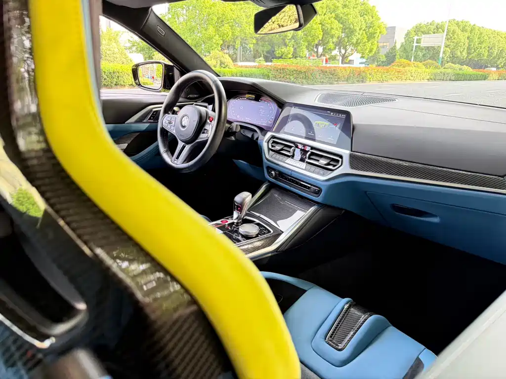 BMW M4 2022 — фото 14