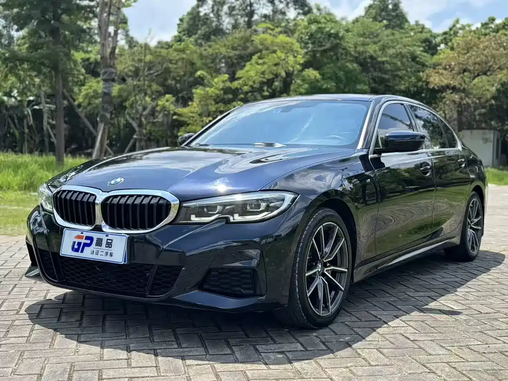 BMW 3 Series 2021