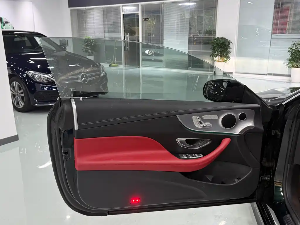 Mercedes-Benz E-Class 2018