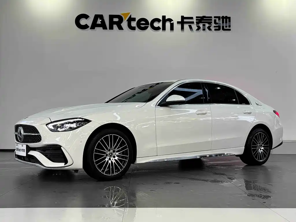 Mercedes-Benz C-Class 2024