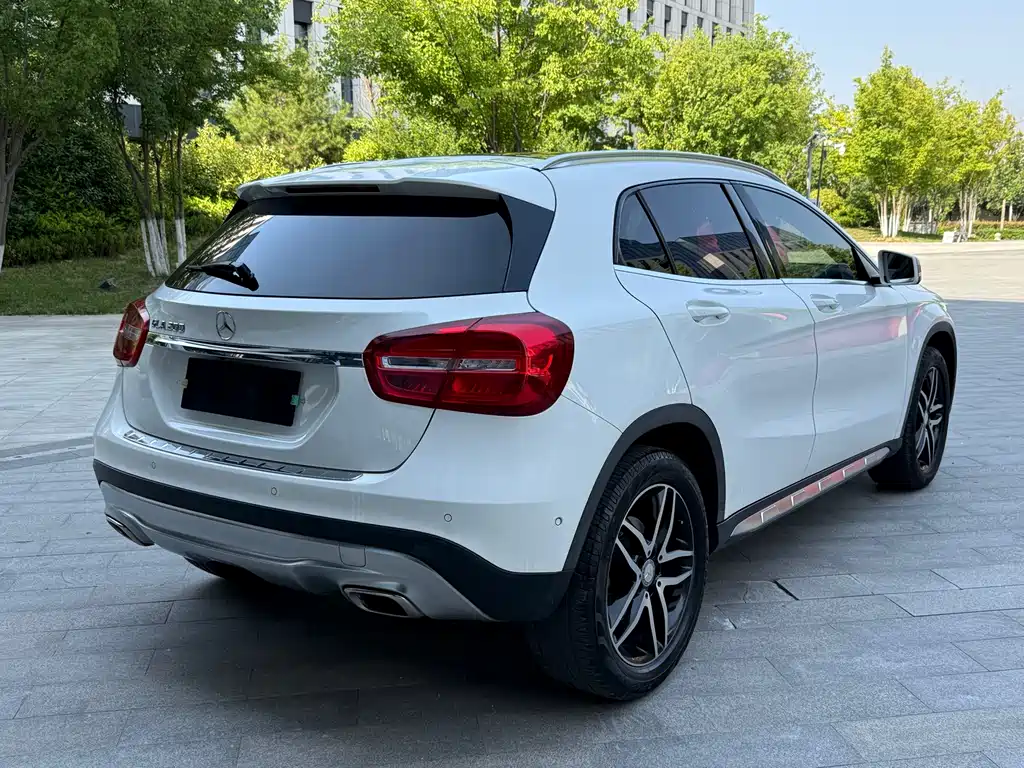 Mercedes-Benz GLA 2015 — фото 4