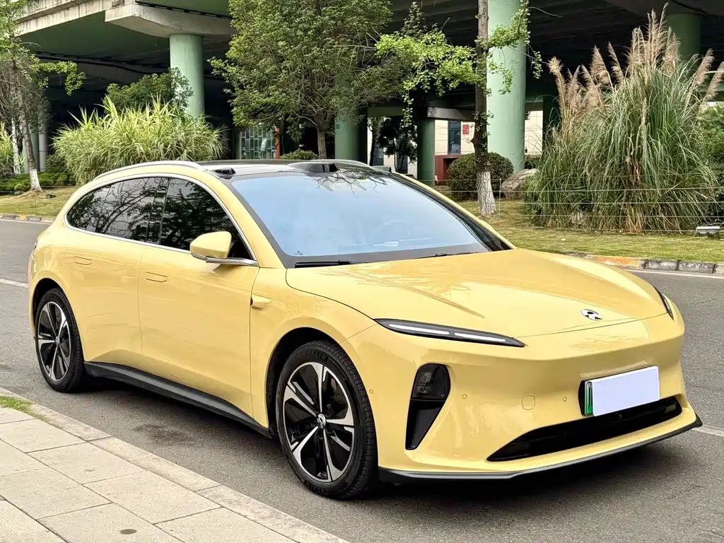 NIO ET5T 2024