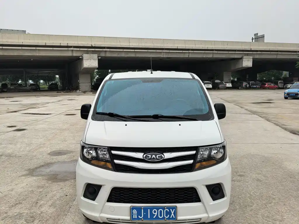 JAC Ruifeng M3 2021 — фото 2