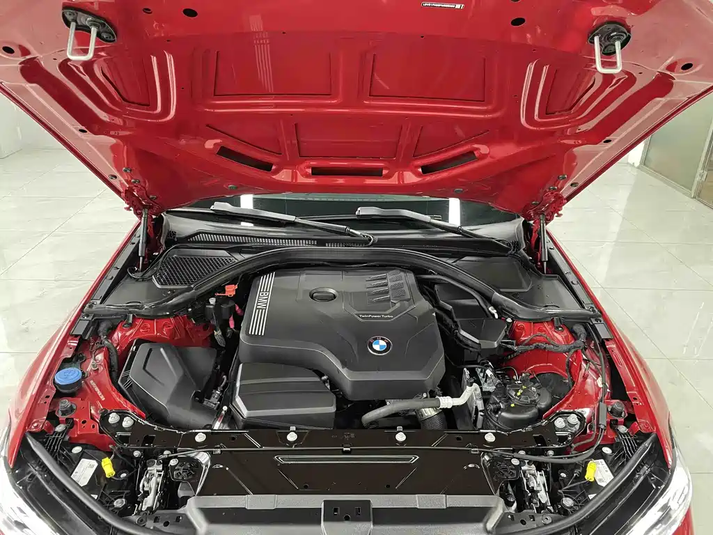 BMW 3 Series 2023 — фото 16