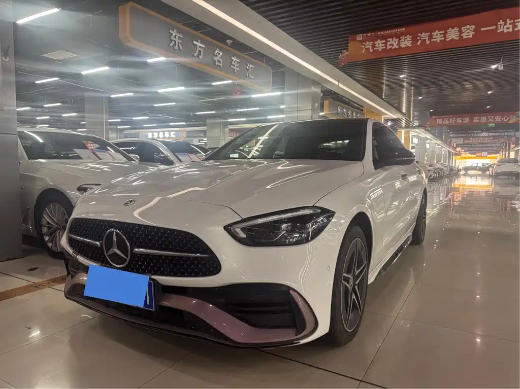 Mercedes-Benz C-Class 2023