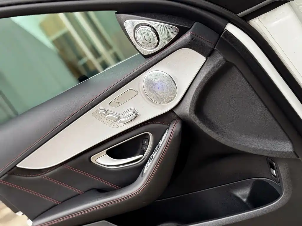 Mercedes-Benz C-Class AMG 2015 — фото 15