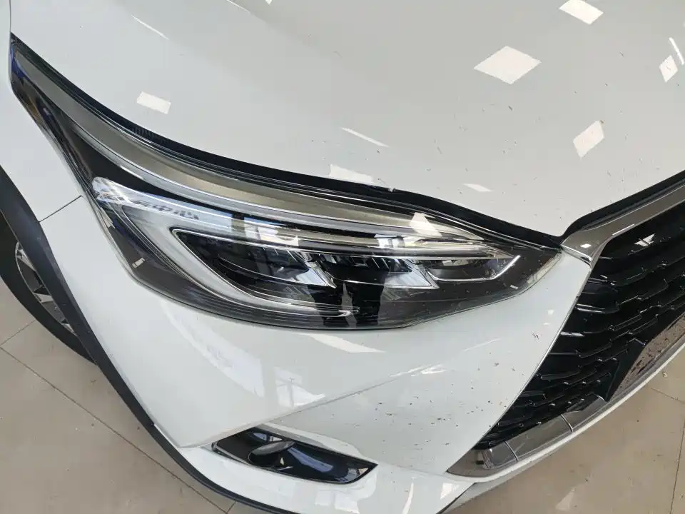 Toyota Yaris L 2022 — фото 12