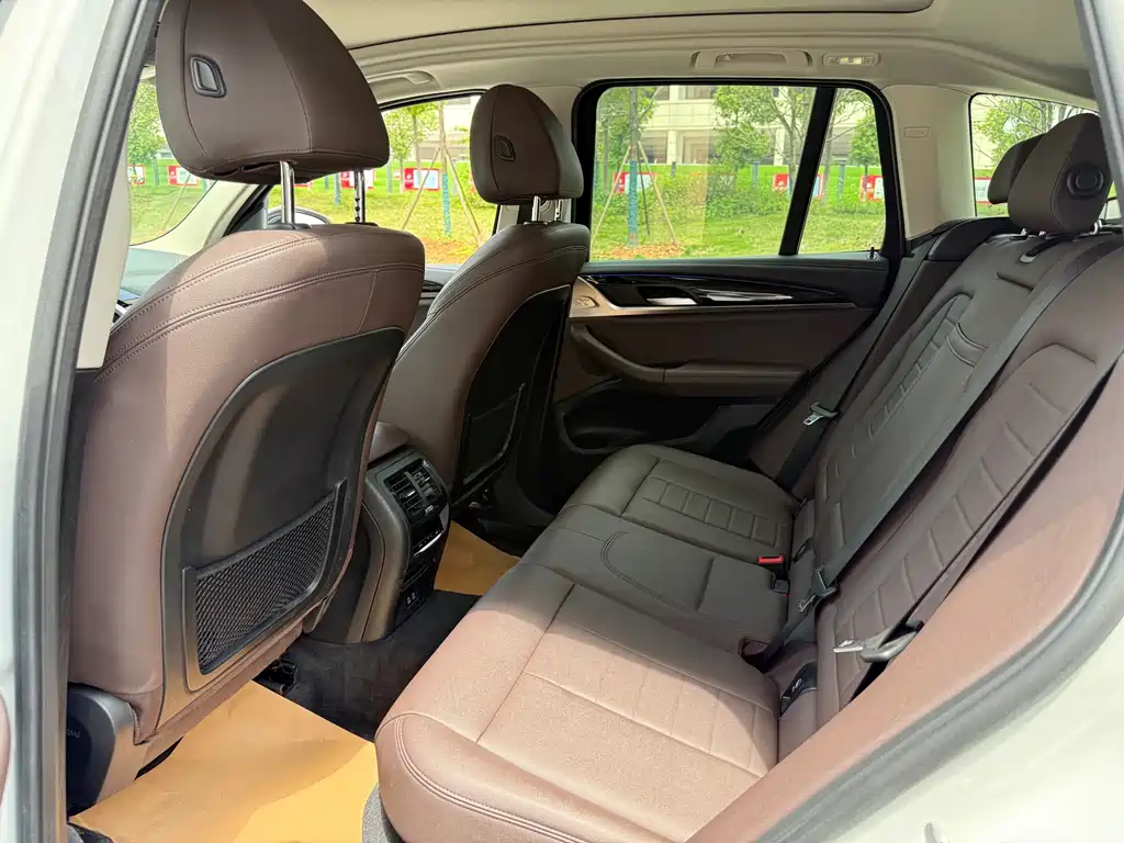 BMW X3 2021