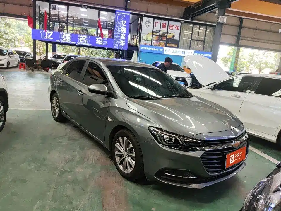 Chevrolet Cruze 2022