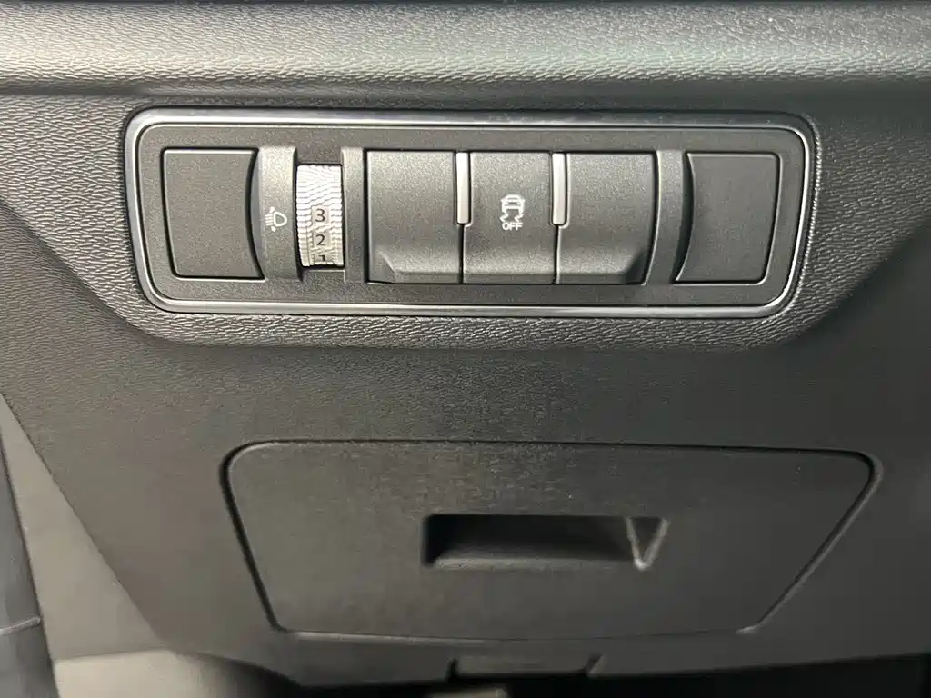 Jetour X70 PLUS 2023 — фото 13