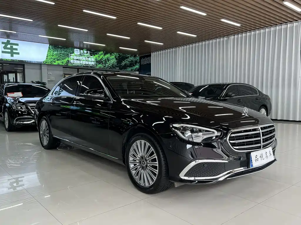 Mercedes-Benz E-Class 2023 — фото 3