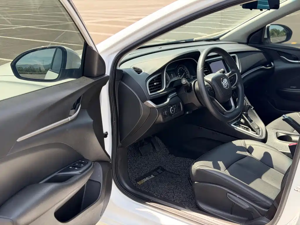 Buick Excelle 2022