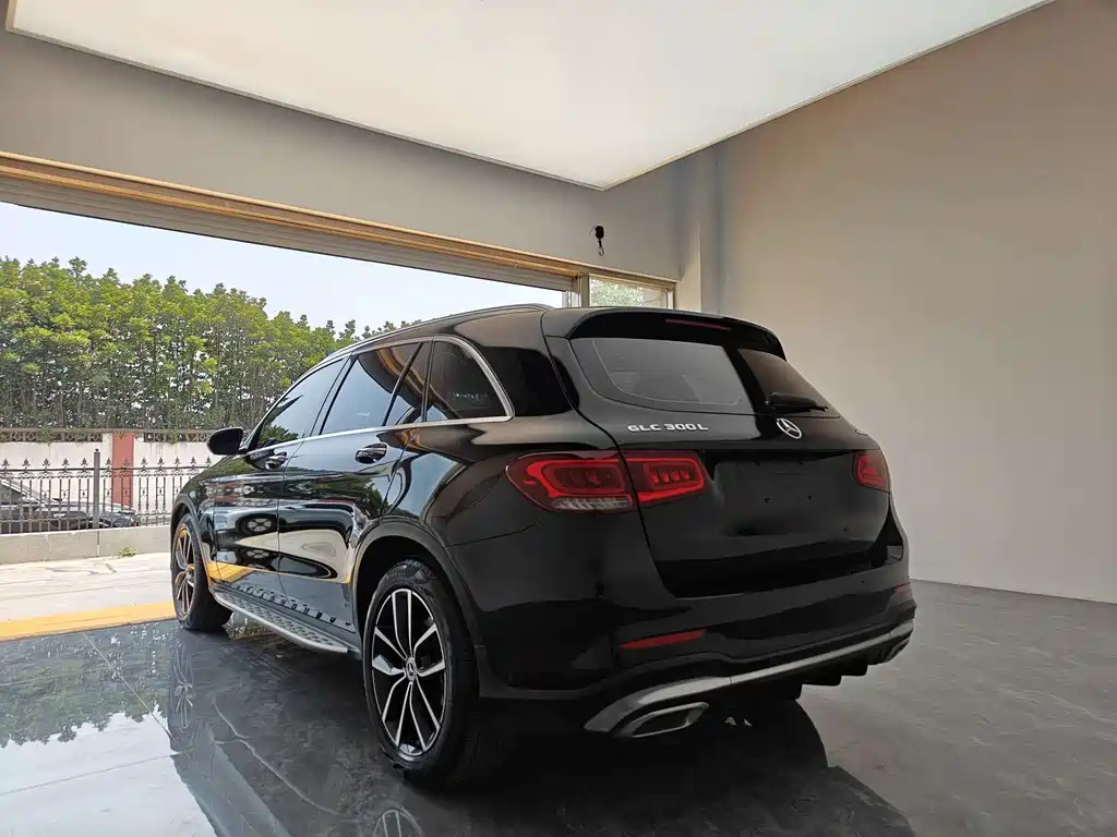 Mercedes-Benz GLC 2022