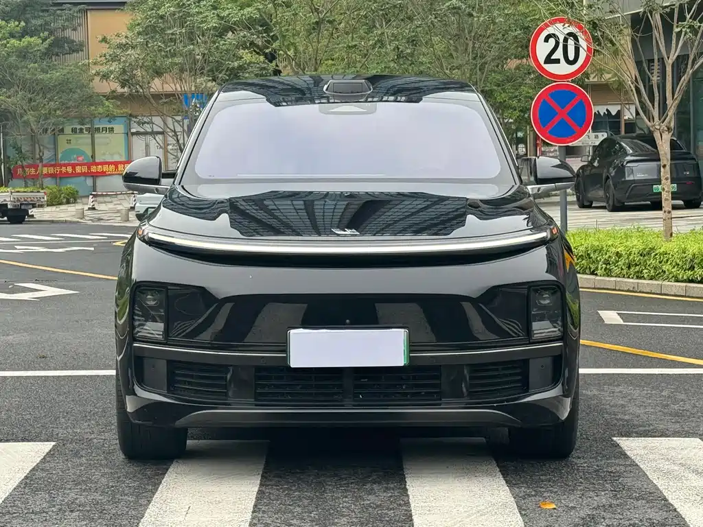 Li Auto Li L9 2023 — фото 2