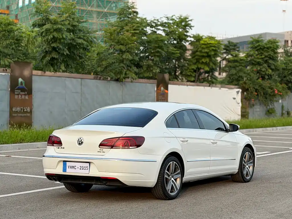 Volkswagen CC 2016 — фото 20