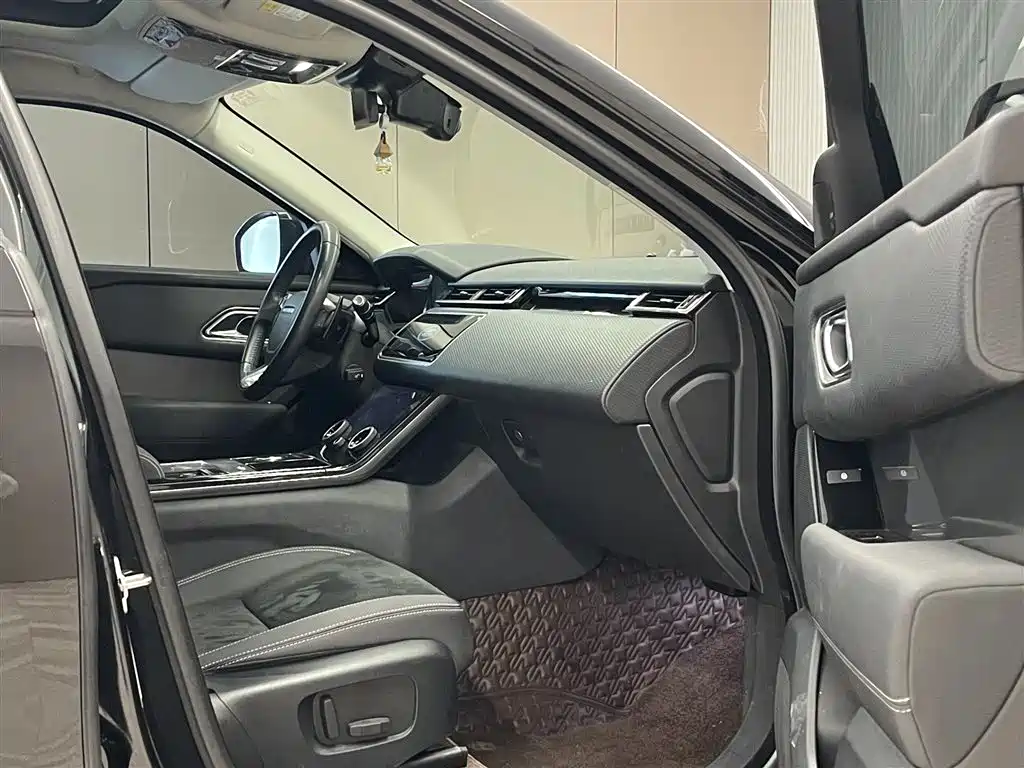 Land Rover Velar 2019 — фото 17