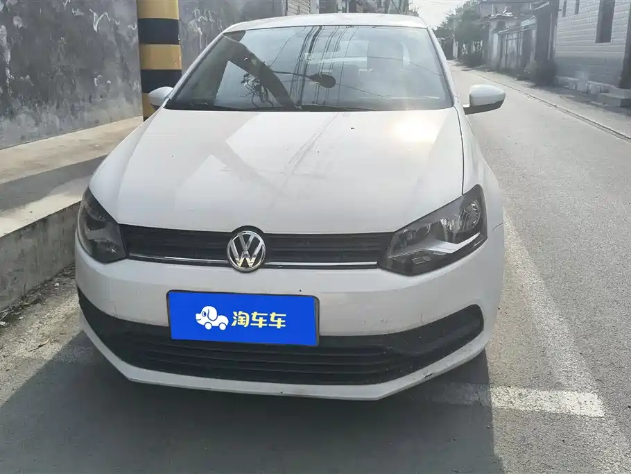 Volkswagen Polo 2016